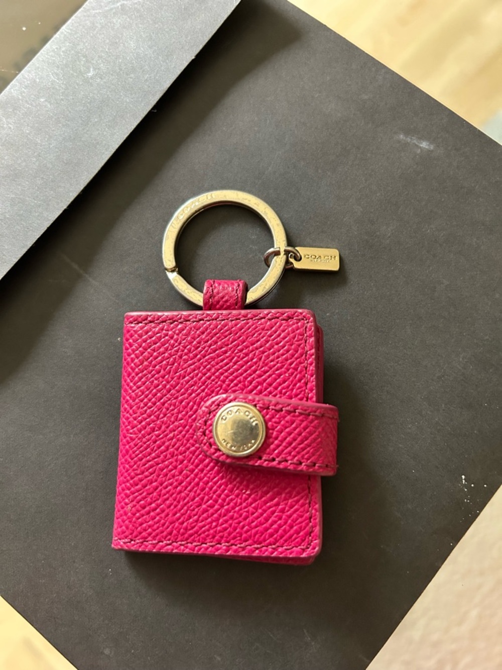 Coach Hot Pink Pebbled Leather Keyring Card Holder